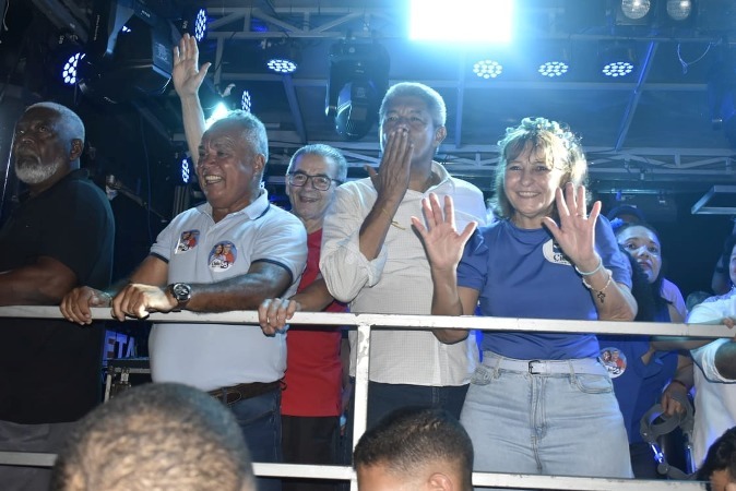 Renan participou de um comício comandado pela candidata do PSD à Prefeitura, Cida Moura