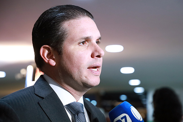 O deputado federal Hugo Motta (Republicanos-PB), favorito do presidente da Câmara, Arthur Lira (PP-AL), para sucedê-lo no cargo O deputado federal Hugo Motta (Republicanos-PB), favorito do presidente da Câmara, Arthur Lira (PP-AL), para sucedê-lo no cargo