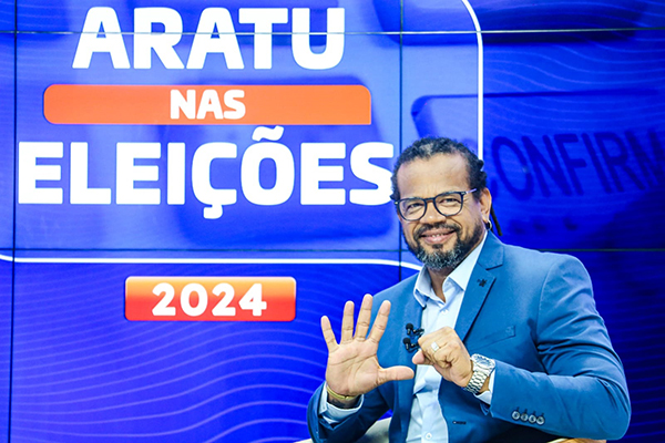 O candidato a prefeito de Salvador Kleber Rosa (PSOL)