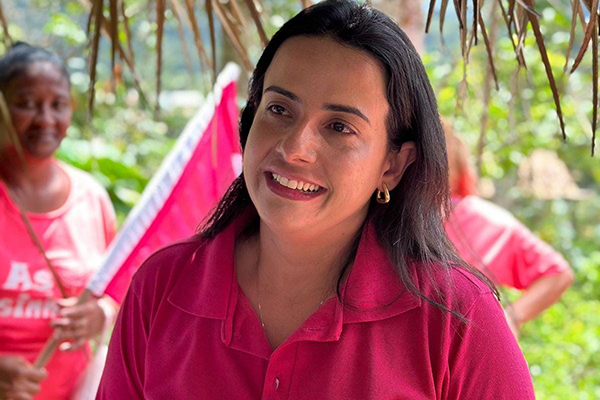 A candidata a prefeita de Ipiaú Laryssa Dias (PP) A candidata a prefeita de Ipiaú Laryssa Dias (PP)