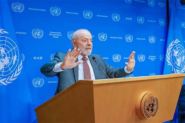 O presidente Lula O presidente Lula