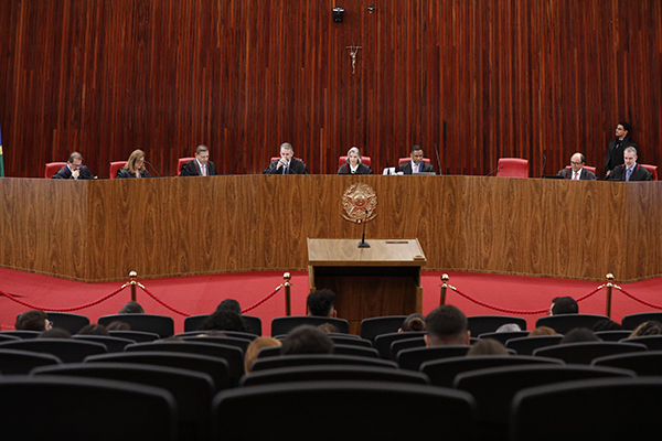 Plenário do Tribunal Superior Eleitoral (TSE)