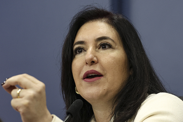 A ministra do Planejamento e Orçamento, Simone Tebet