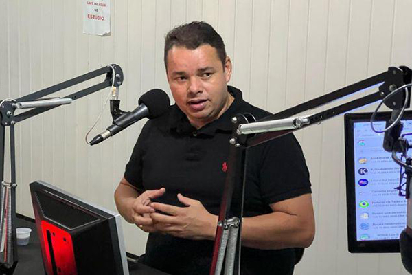 O prefeito de Ubatã e candidato à reeleição, Tinho do Vale (PT) O prefeito de Ubatã e candidato à reeleição, Tinho do Vale (PT)