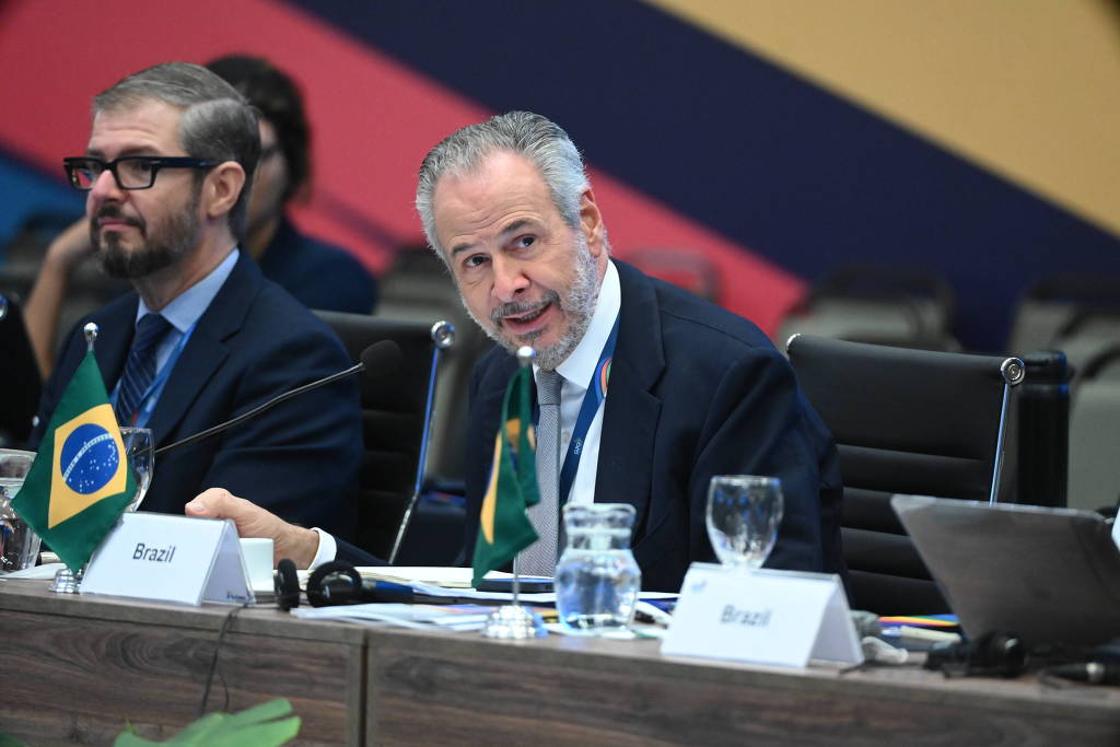O Secretário de Clima, Energia e Meio Ambiente do Itamaraty, embaixador André Corrêa do Lago, durante reunião do G20 em Foz do Iguaçu, no início de outubro