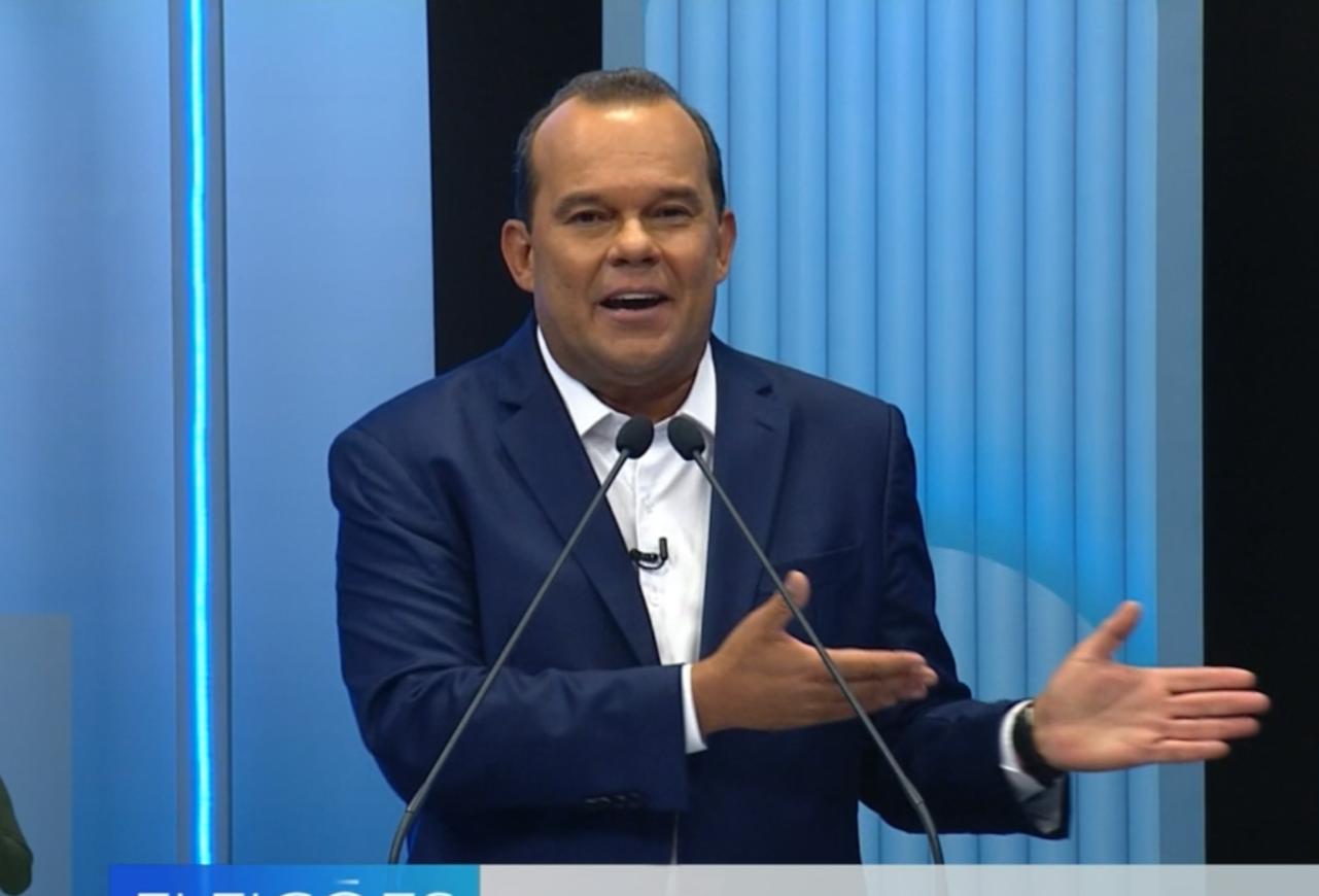 Imagem de Abandonado pelo PT, Geraldo Júnior dobra a aposta e insinua aproximação com Lula e Rui Costa: “me liga antes do debate” Imagem de Abandonado pelo PT, Geraldo Júnior dobra a aposta e insinua aproximação com Lula e Rui Costa: “me liga antes do debate”