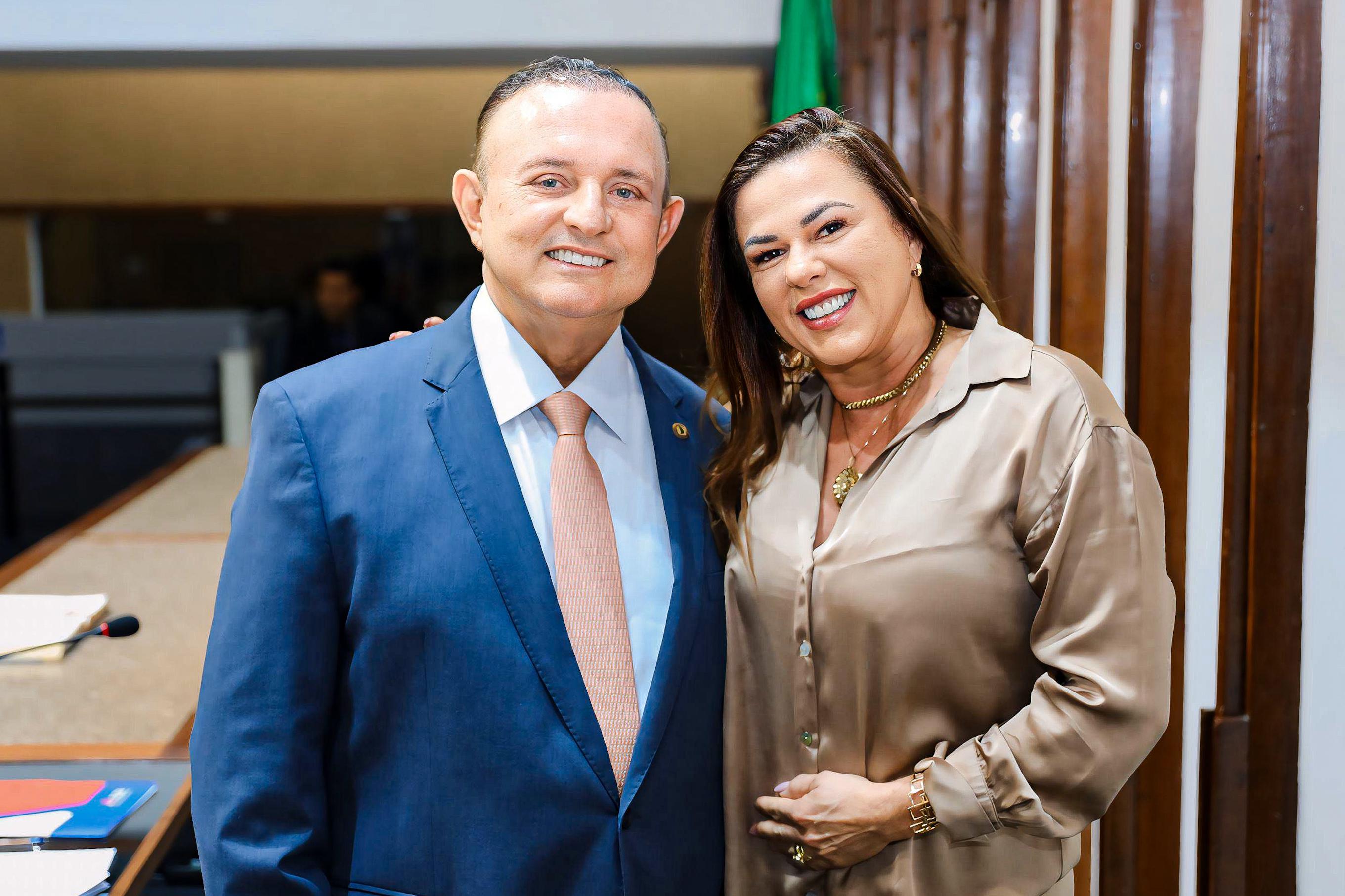 Adolfo Menezes e Soane Galvão