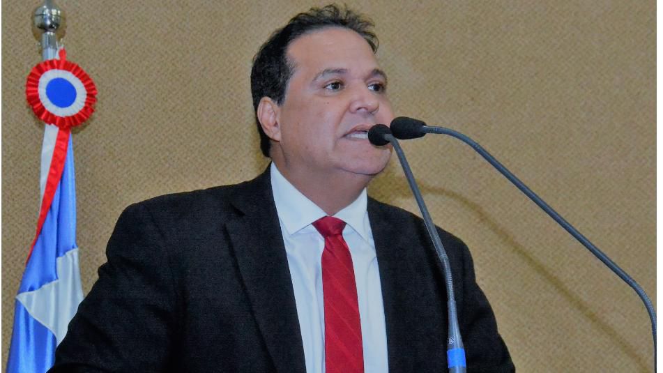 Deputado estadual Eures Ribeiro