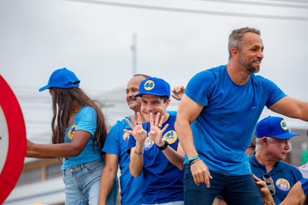 O vice-presidente do União Brasil, ACM Neto, em campanha para Flávio Matos (União Brasil)