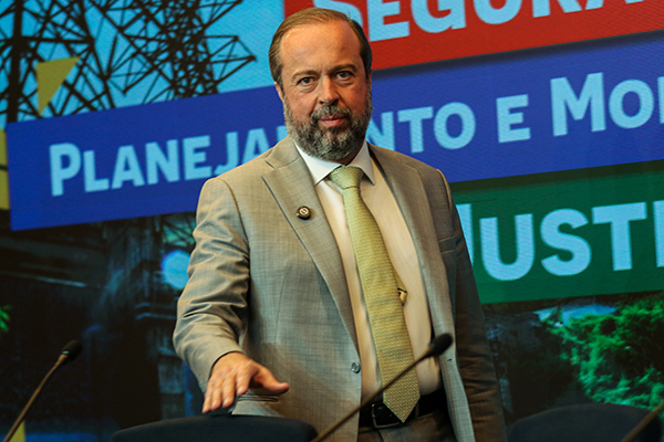 O ministro de Minas e Energia, Alexandre Silveira
