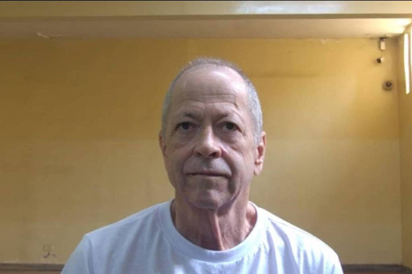 Deputado federal Chiquinho Brazão (sem partido) acompanha da penitenciária federal de Campo Grande (MS) a audiência virtual 