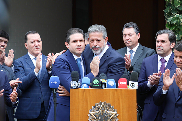 Eleição ocorreu neste sábado 