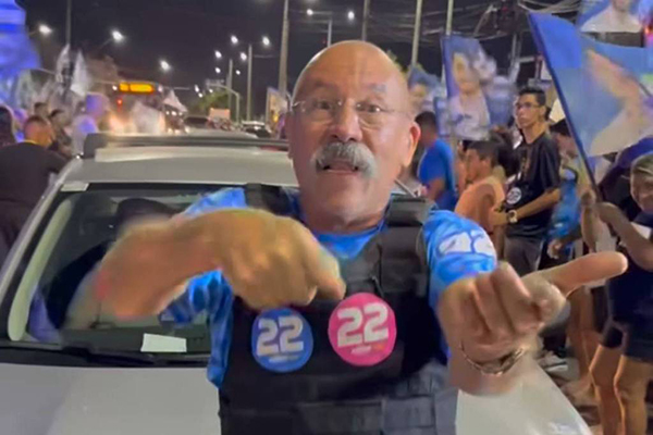 O vereador de Fortaleza Inspetor Alberto (PL) publicou vídeo com xingamentos e ameaça ao candidato do PT na capital cearense O vereador de Fortaleza Inspetor Alberto (PL) publicou vídeo com xingamentos e ameaça ao candidato do PT na capital cearense