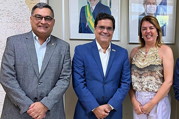 Geração de emprego em Piritiba foi tema da reunião com o secretário estadual do Desenvolvimento Econômico, Angelo Almeida