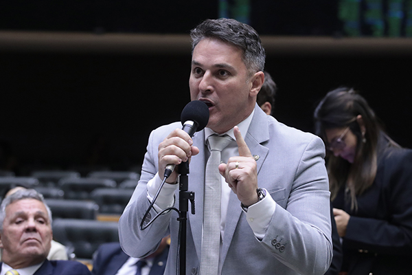 O deputado federal Zucco (PL), líder da Oposição na Câmara