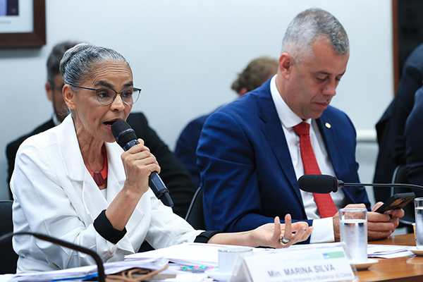 A ministra Marina Silva (Meio Ambiente) em audiência na Comissão de Agricultura na Câmara dos Deputados nesta quarta-feira, 16 A ministra Marina Silva (Meio Ambiente) em audiência na Comissão de Agricultura na Câmara dos Deputados nesta quarta-feira, 16