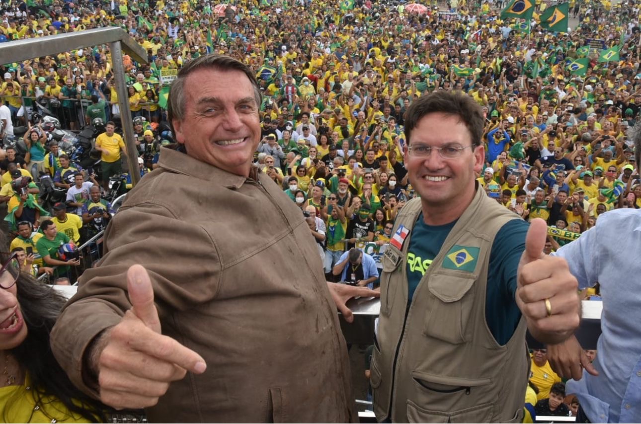 Jair Bolsonaro e João Roma Jair Bolsonaro e João Roma