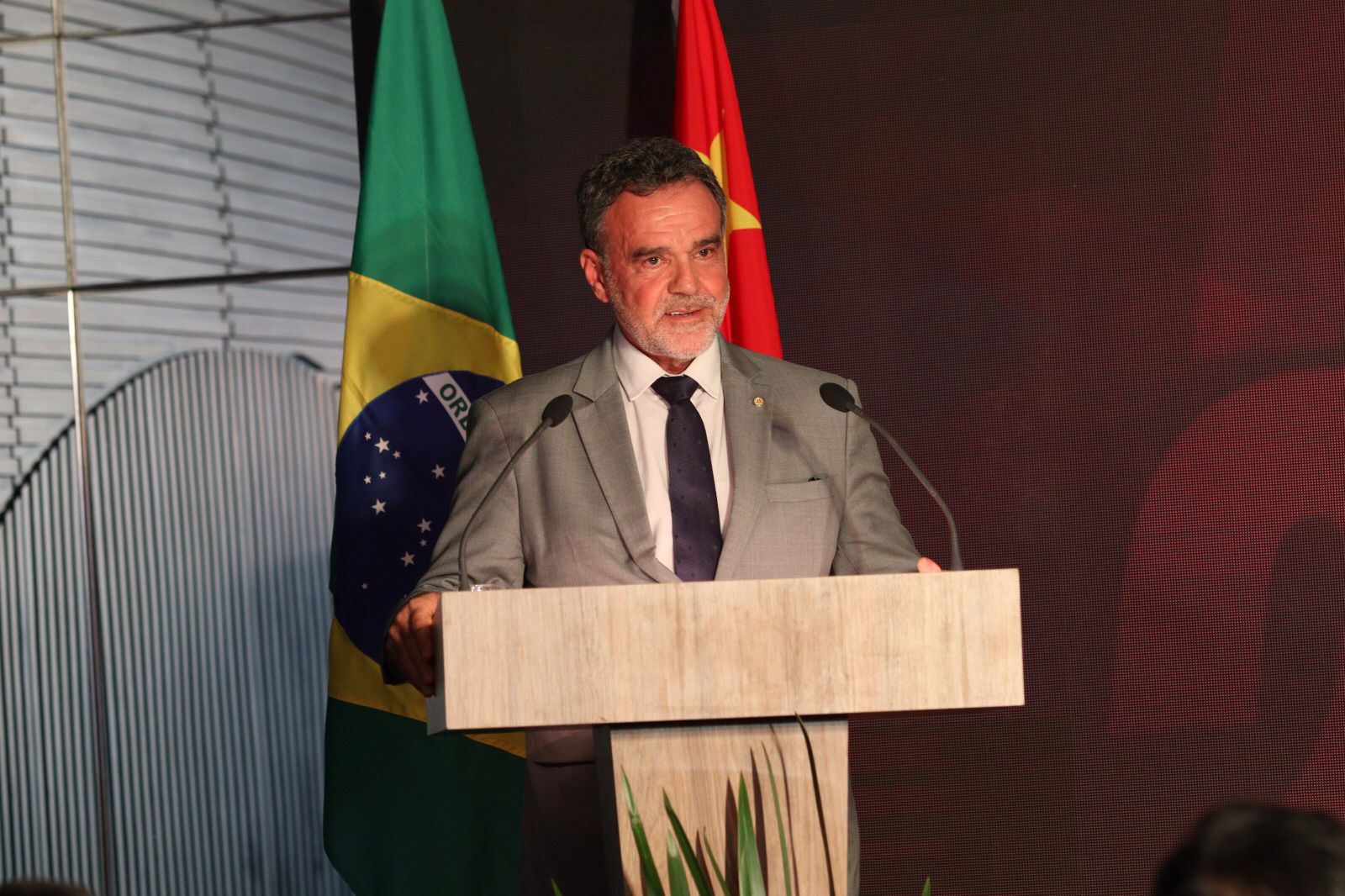 O deputado Daniel Almeida