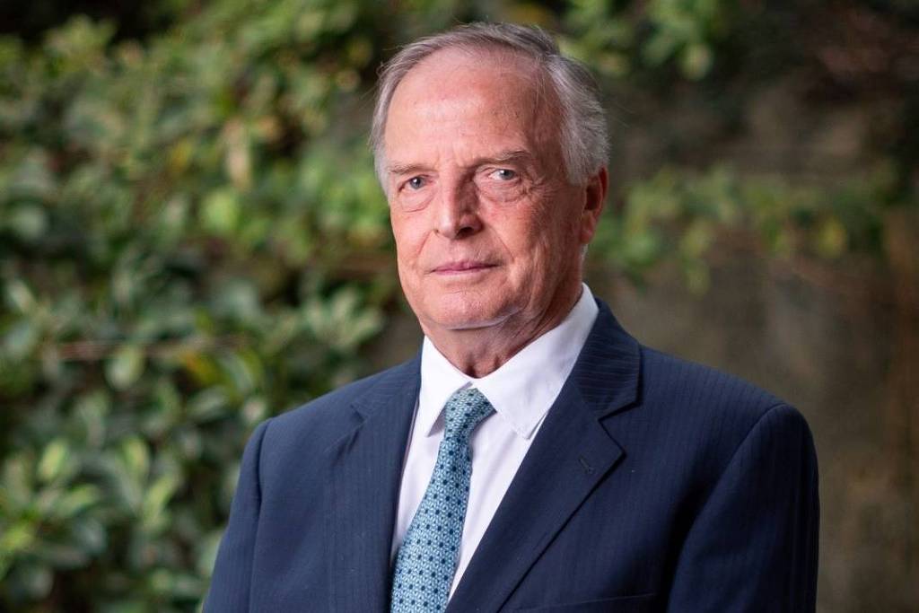 Retrato de Dom Antônio Orleans e Bragança, bisneto da Princesa Isabel Retrato de Dom Antônio Orleans e Bragança, bisneto da Princesa Isabel