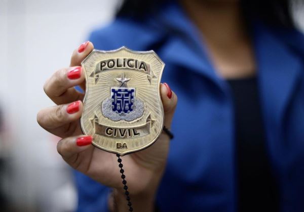Polícias Civil e Técnica realizam Assembleia Extraordinária Conjunta nesta quarta-feira (13) Polícias Civil e Técnica realizam Assembleia Extraordinária Conjunta nesta quarta-feira (13)