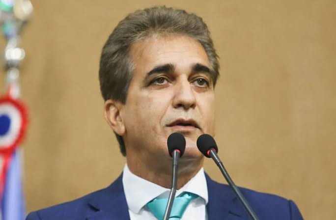 Deputado Robinson Almeida 