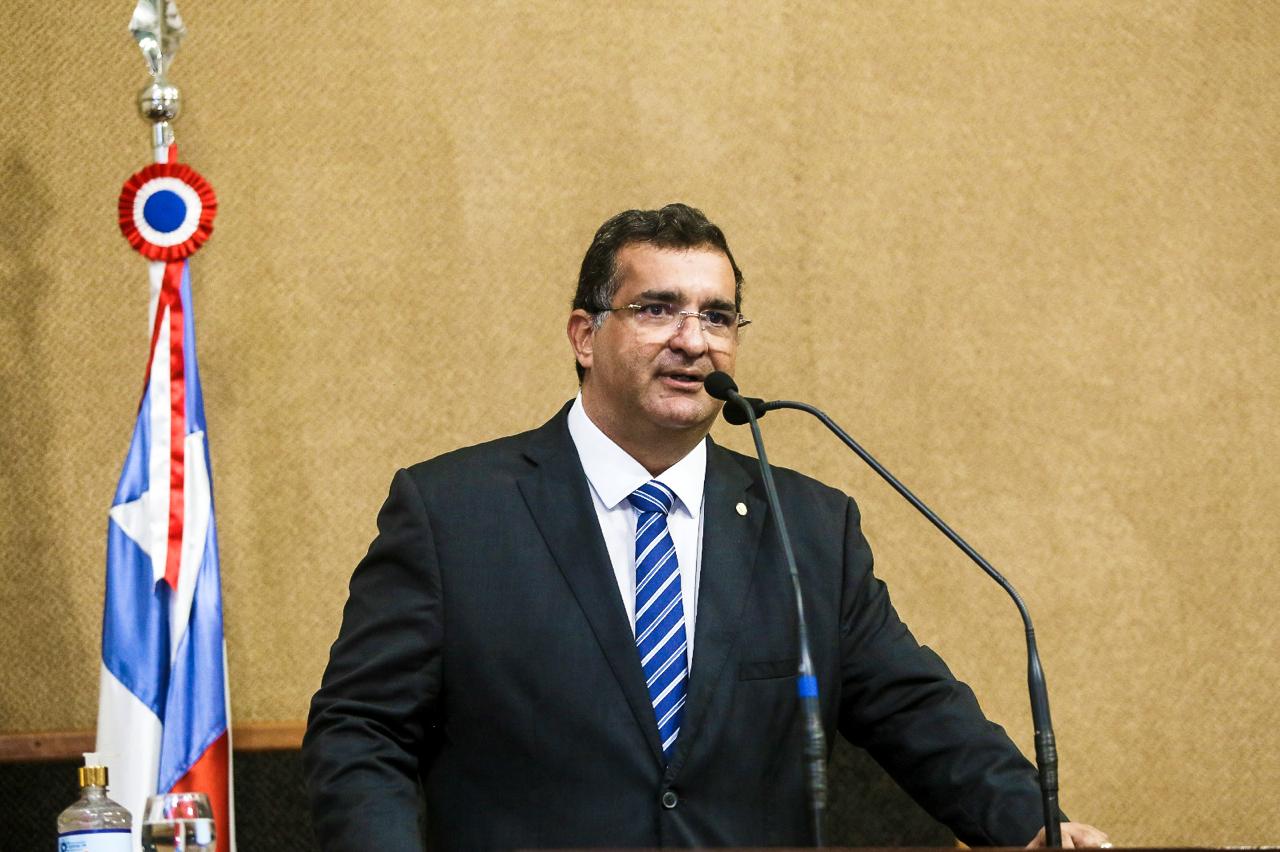 Deputado estadual Antônio Henrique Júnior. Deputado estadual Antônio Henrique Júnior.