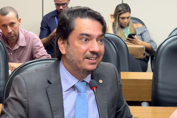 O deputado estadual Pedro Tavares (União Brasil)