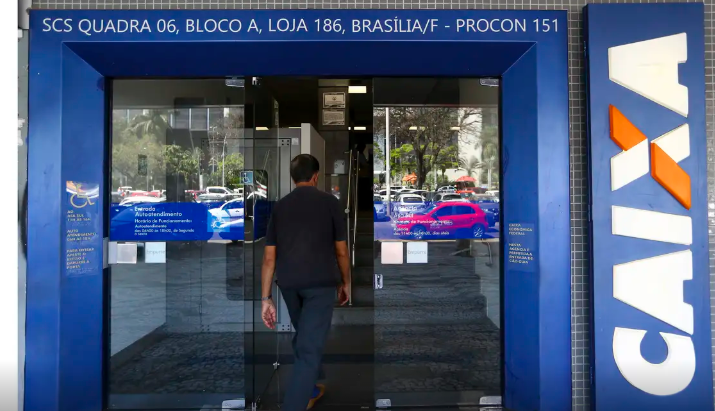 No dia 31, terça-feira, não há expediente bancário