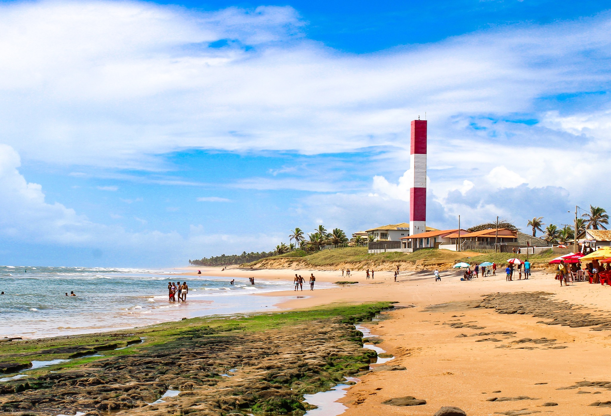 Embasa encontra cerca de 100 pontos de furto de água no Litoral Norte