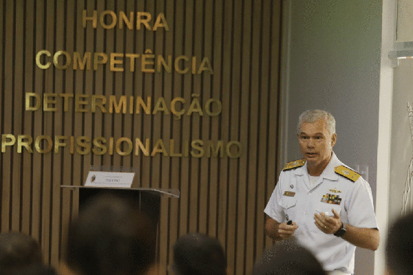 O contra-almirante Alexandre Taumaturgo Pavoni é o diretor do Centro de Comunicação Social da Marinha