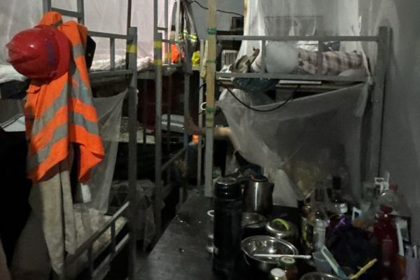 Alojamento de operários da obra da montadora BYD em Camaçari Alojamento de operários da obra da montadora BYD em Camaçari