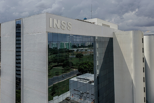 Fachada do prédio do INSS, em Brasília