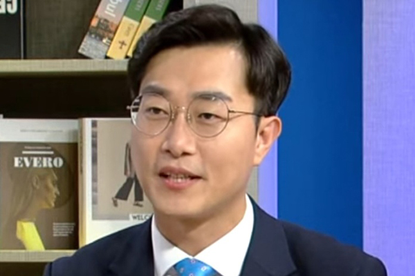 Jang Kyung-tae, um dos líderes do opositor Partido Democrático da Coreia do Sul