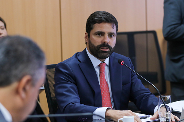 Secretário-executivo do Ministério da Justiça, o advogado Manoel Carlos de Almeida