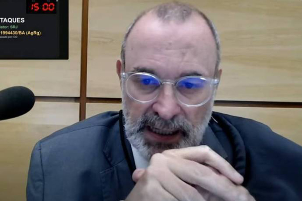 O ministro do STJ (Superior Tribunal de Justiça) Sebastião Reis Júnior durante sessão da Corte