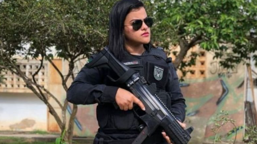 Ex-diretora de presídio é presa por facilitar fuga de 16 detentos na Bahia Ex-diretora de presídio é presa por facilitar fuga de 16 detentos na Bahia