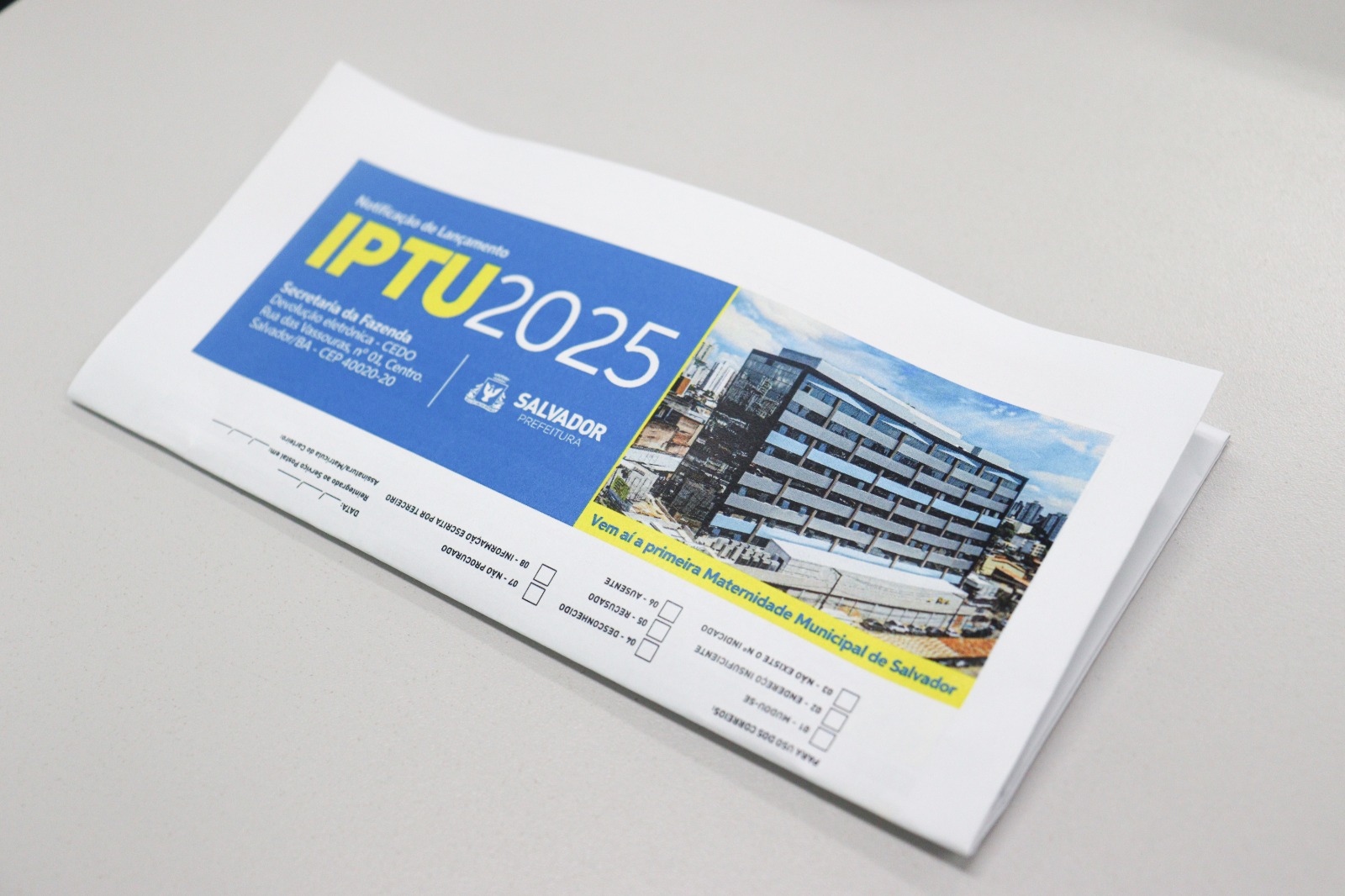 O IPTU 2025 pode ser quitado por meio da ferramenta Pague Fácil, no próprio site da secretaria