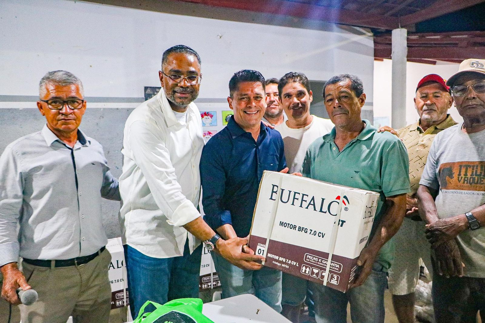 Entrega tem o objetivo de facilitar o trabalho dos profissionais que dependem da pesca para sustentar suas famílias.