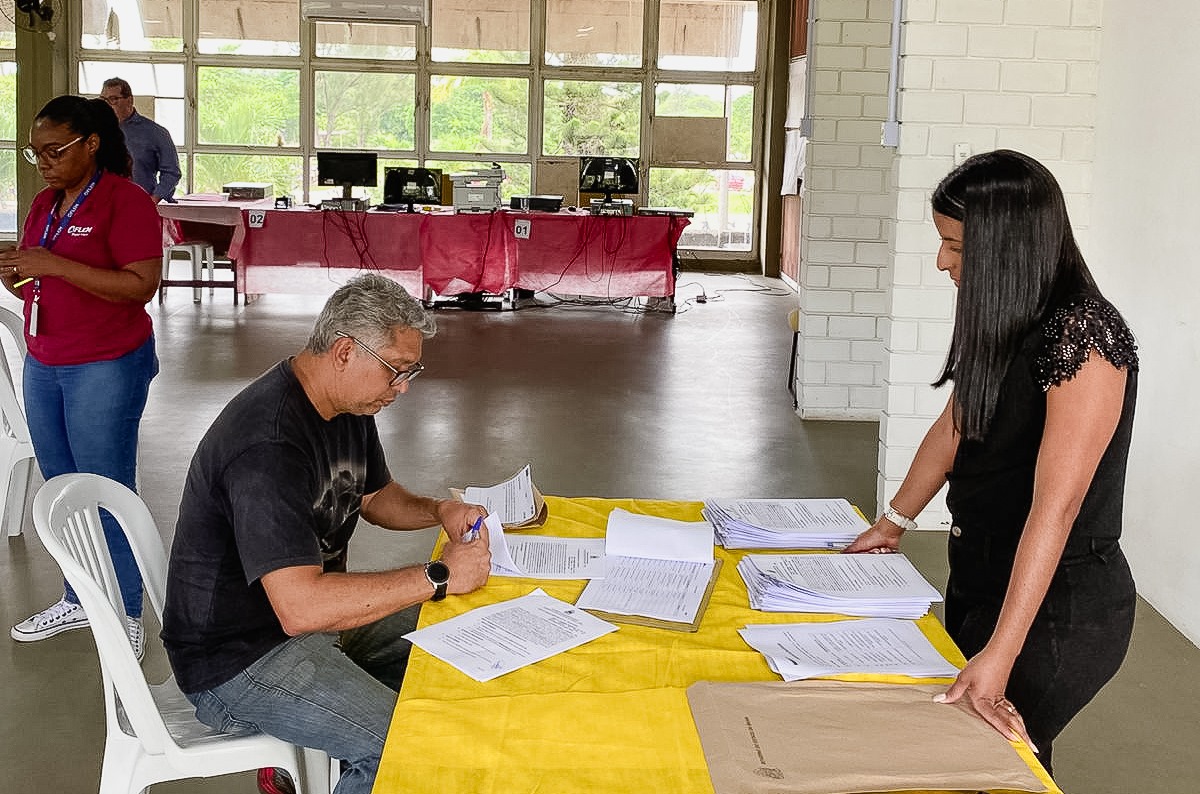 46 Termos de Permissão de Uso já foram assinados, correspondendo a 80 espaços comerciais regularizados