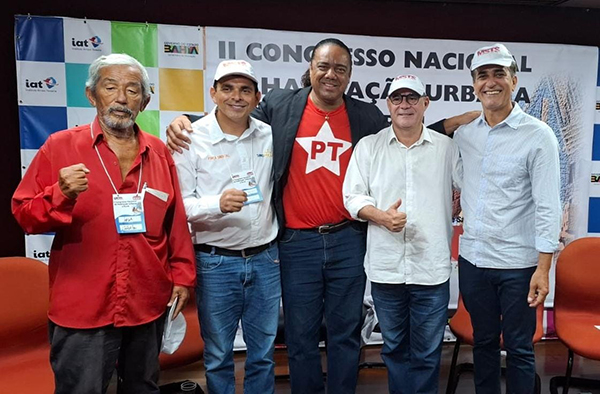 Congresso Nacional de Habitação Urbana e Rural contou com políticos e representantes de sindicatos e movimentos sociais Congresso Nacional de Habitação Urbana e Rural contou com políticos e representantes de sindicatos e movimentos sociais
