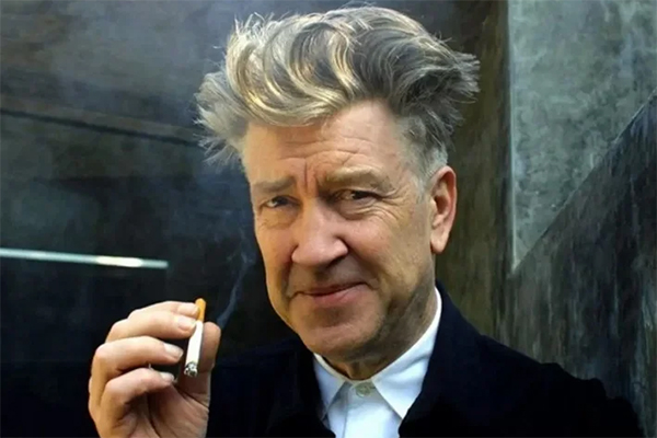 David Lynch, diretor conhecido por obras como "Twin Peaks" e "Cidade dos Sonhos", morreu aos 78 anos David Lynch, diretor conhecido por obras como "Twin Peaks" e "Cidade dos Sonhos", morreu aos 78 anos