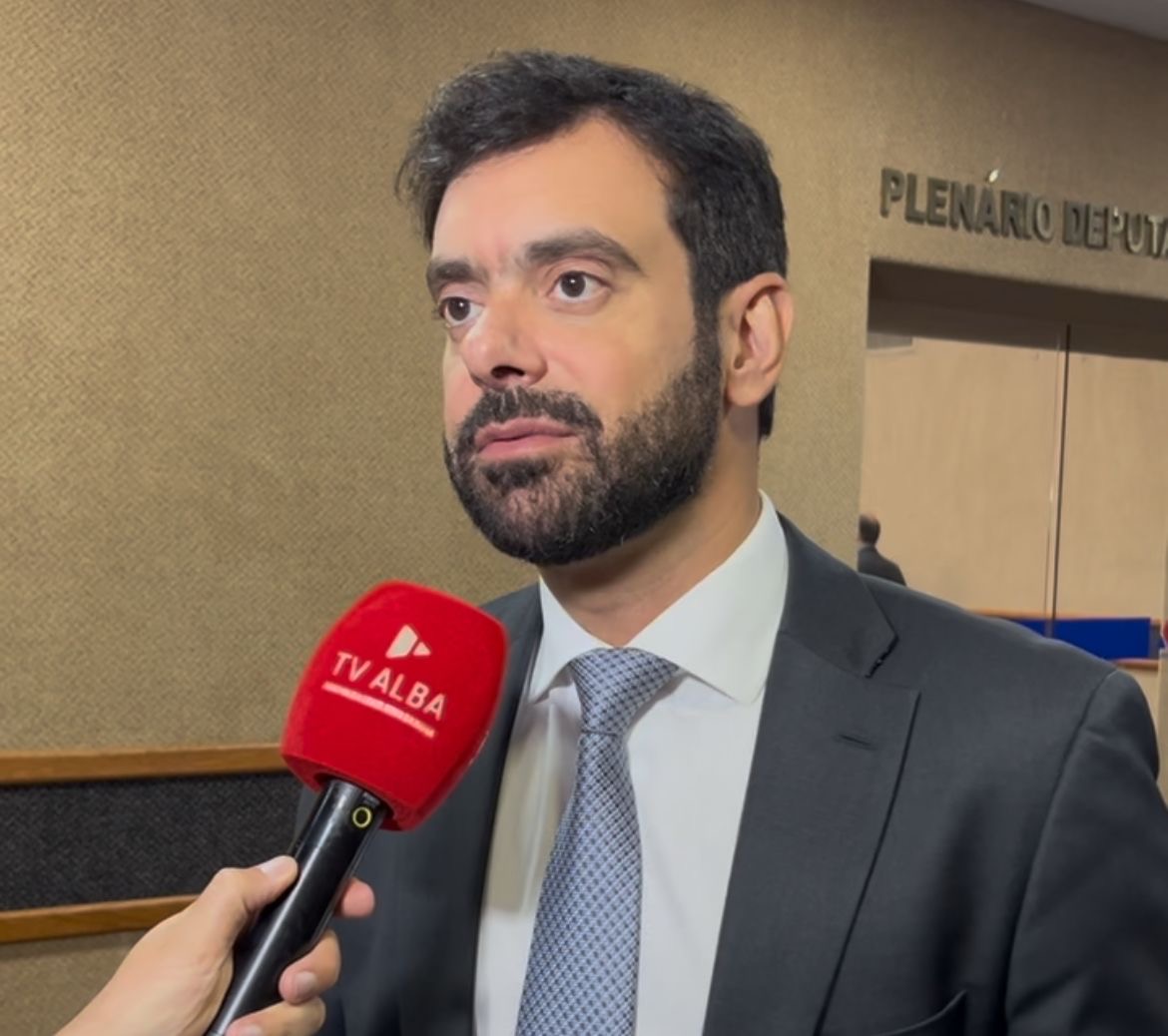 Deputado estadual Tiago Correia 