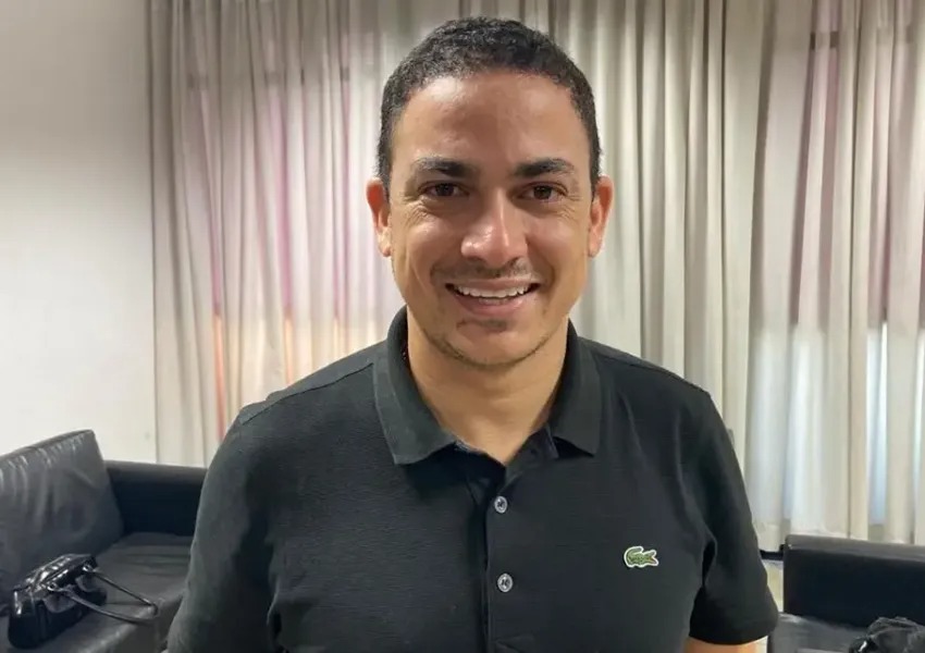 O prefeito Phellipe Brito O prefeito Phellipe Brito