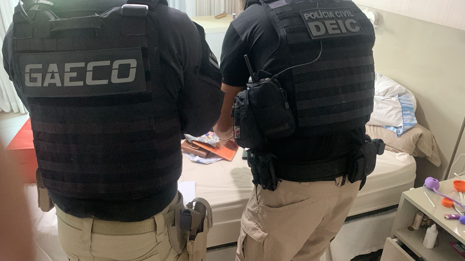 'Operação Restitutio’ investiga esquema milionário de fraudes em pedidos de reembolsos a planos de saúde 'Operação Restitutio’ investiga esquema milionário de fraudes em pedidos de reembolsos a planos de saúde