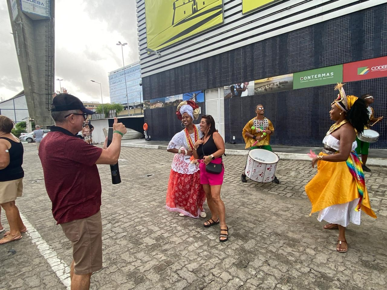 Setur-BA atua no Carnaval da Bahia com ações que garantem atendimento qualificado aos turistas