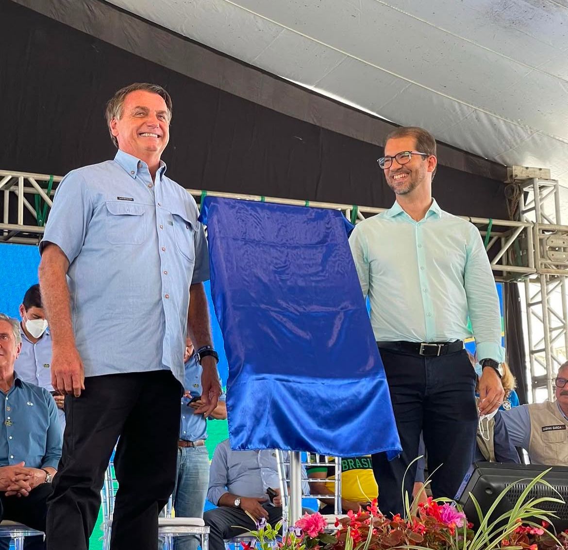 Jair Bolsonaro e prefeito de Teixeira de Freitas, Marcelo Belitardo (União Brasil) Jair Bolsonaro e prefeito de Teixeira de Freitas, Marcelo Belitardo (União Brasil)