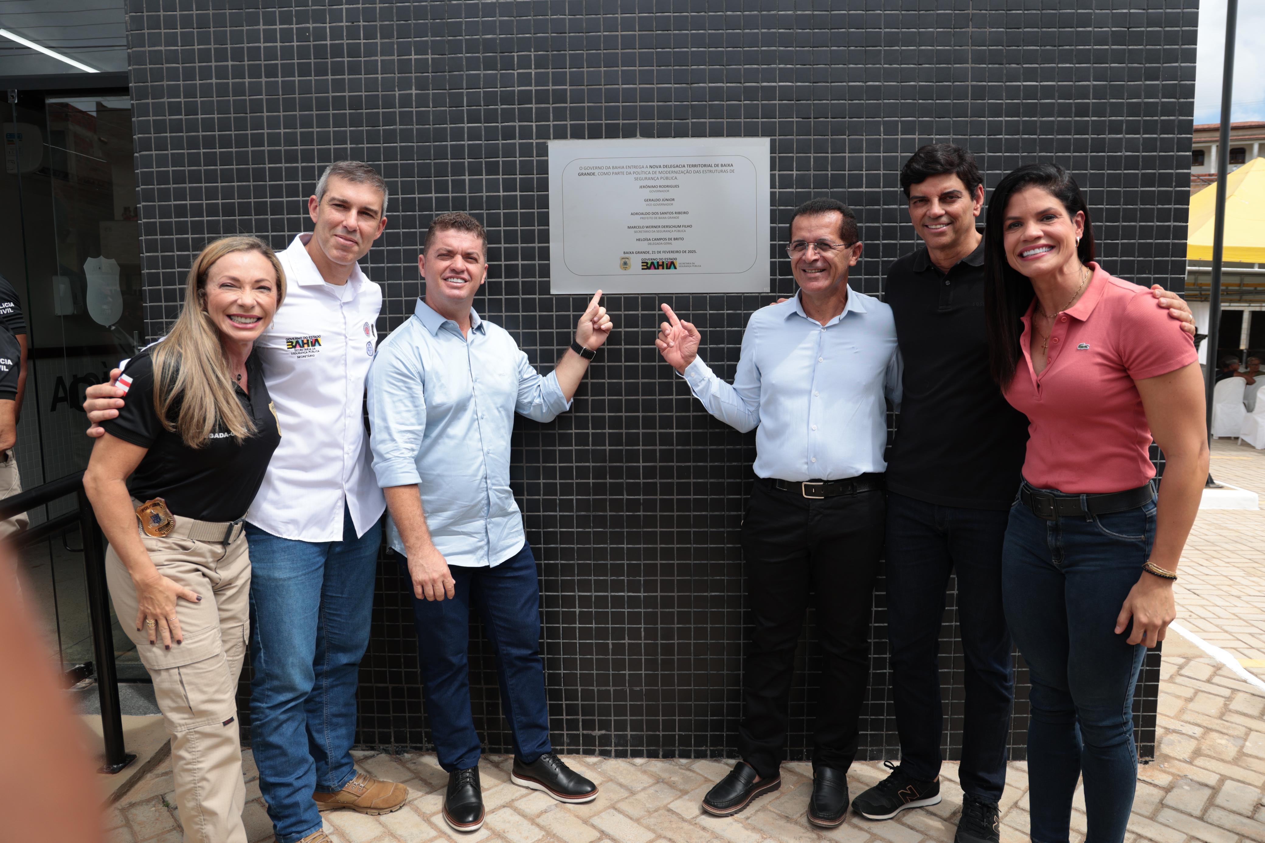 Prefeito Canário celebra chegada de nova Delegacia e Pelotão da Polícia Militar no município