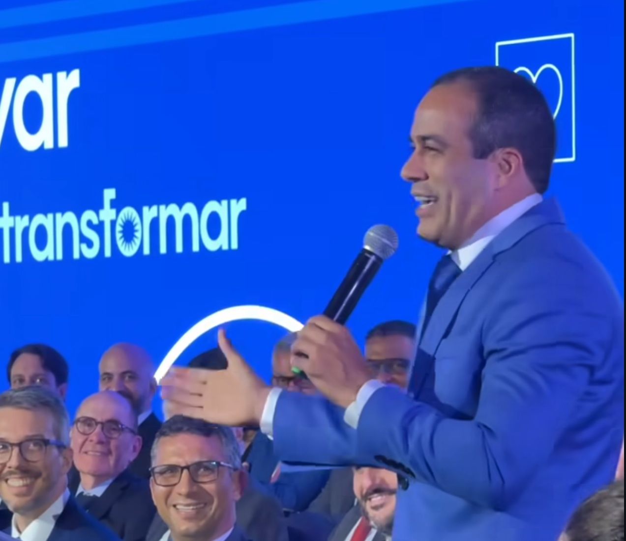 O prefeito Bruno Reis
