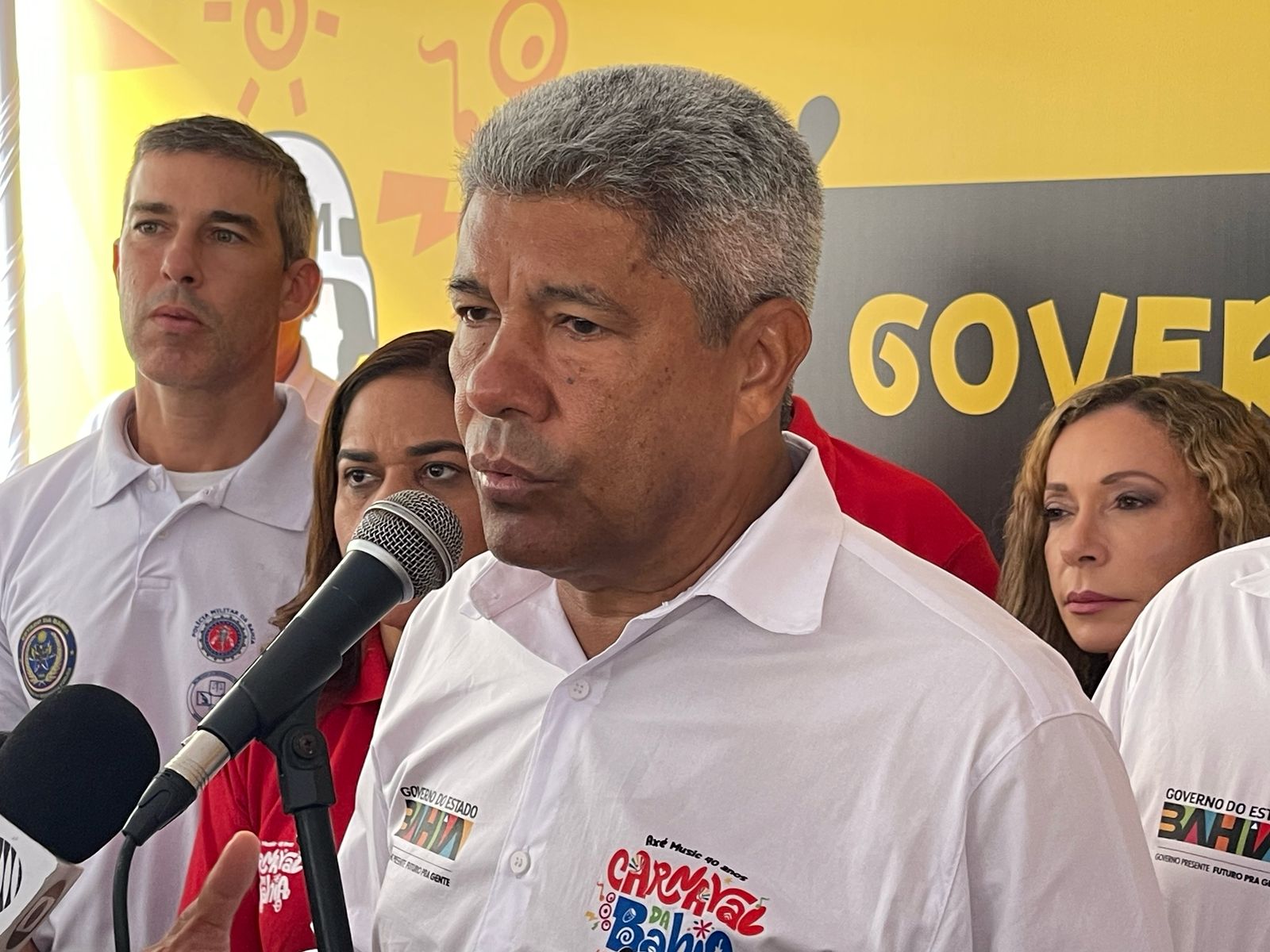 O governador Jerônimo Rodrigues