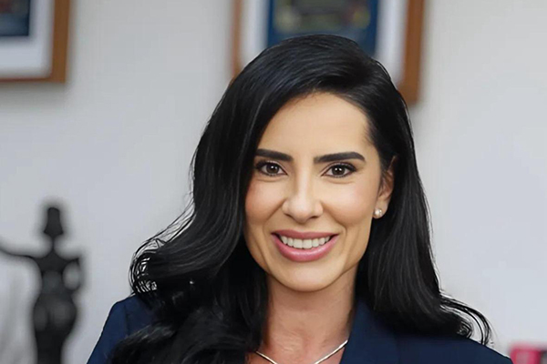 A advogada Josiane Ribeiro